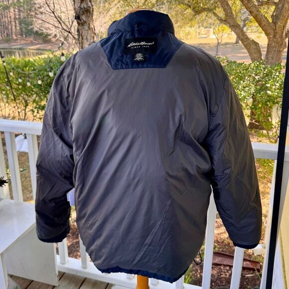 Vintage Eddie Bauer Navy Blue Down Coat. Size Large. - Picture 6 of 11